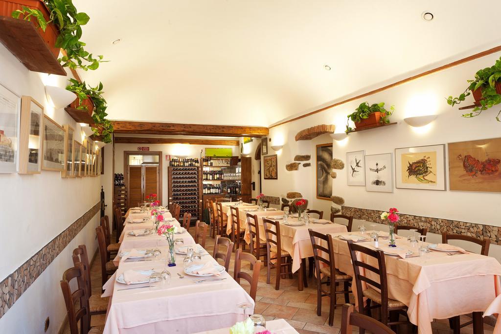 Locanda Piemontese Calice Ligure Luaran gambar